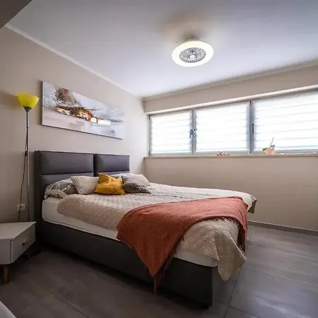 Appartement Spacious And Good Apartment *