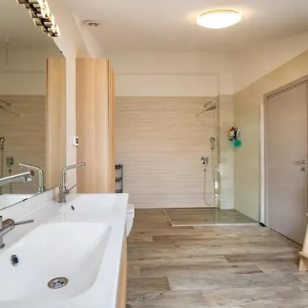 Spacious And Good Apartment